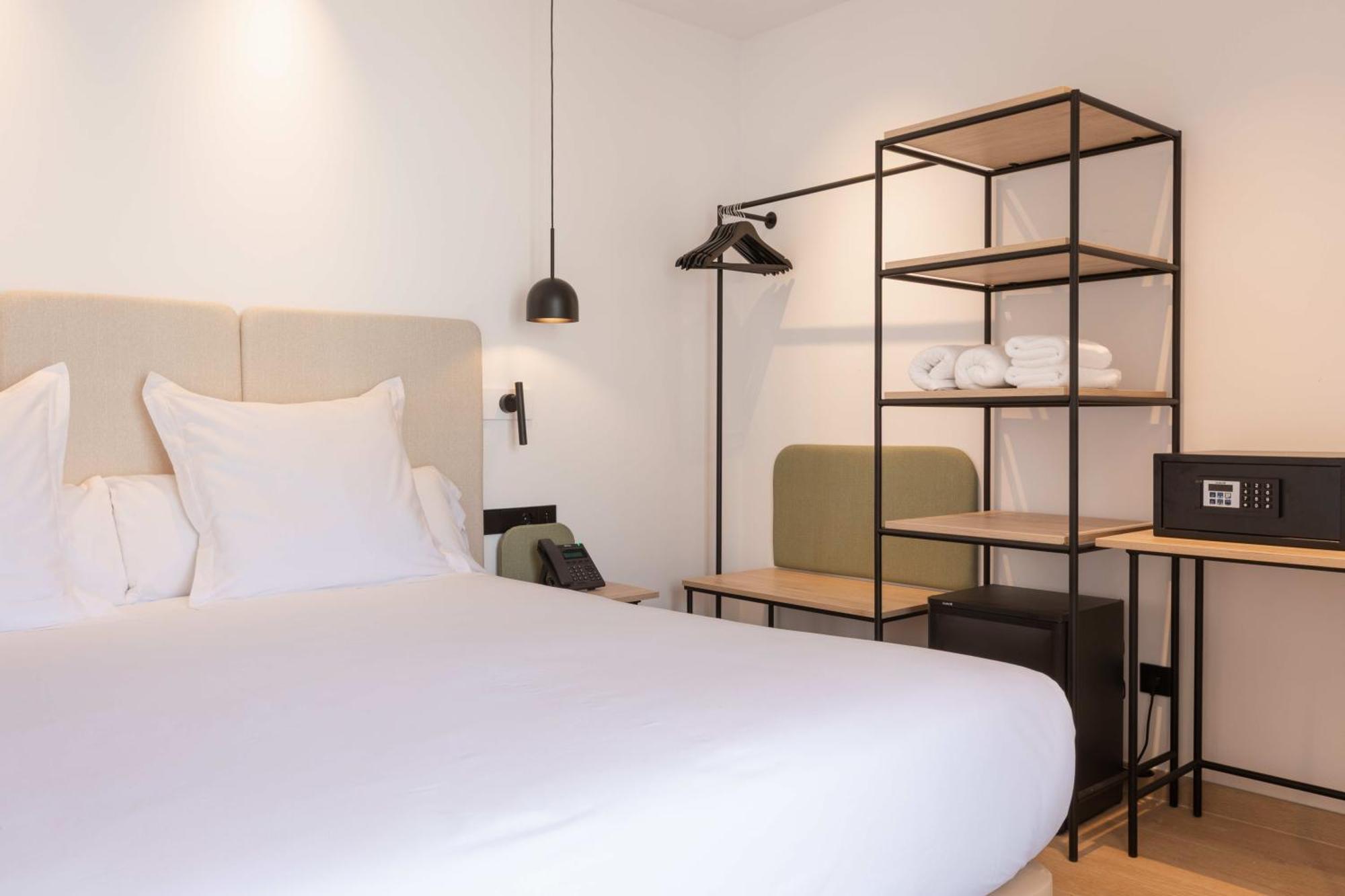 Sant Antoni de Portmany Hostal Mari מראה חיצוני תמונה